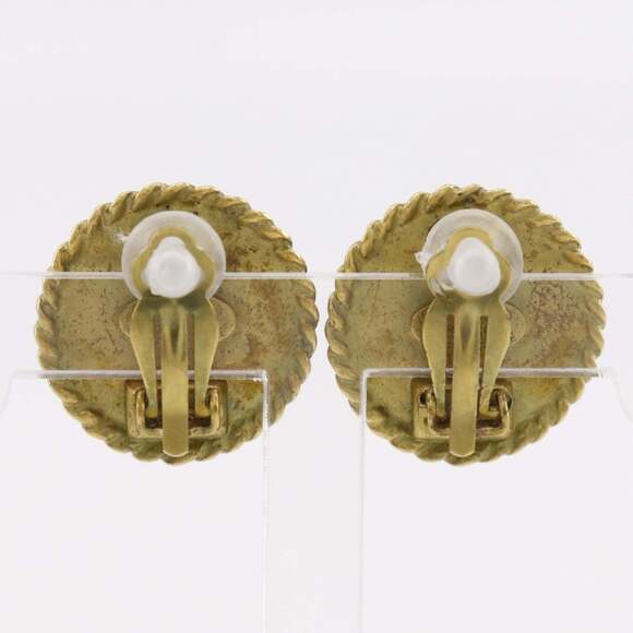 CHANEL Vintage Black Logo Earrings - Picture 3 of 9